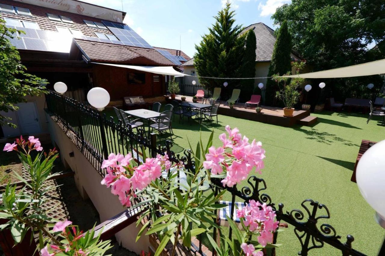 Castle Wellness Resort Sosto Nyíregyháza エクステリア 写真