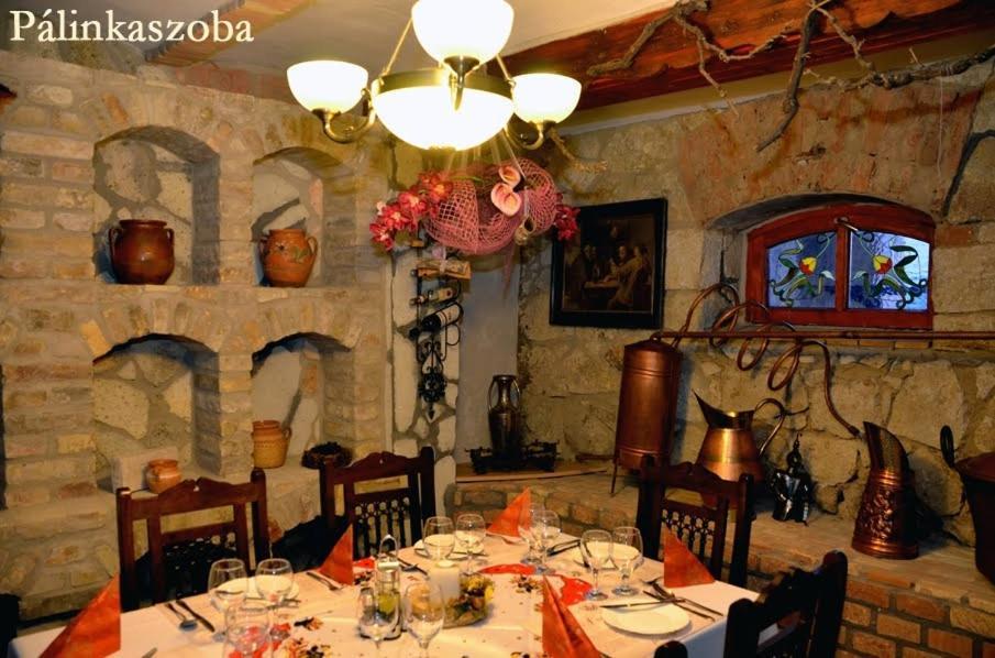 Castle Wellness Resort Sosto Nyíregyháza エクステリア 写真